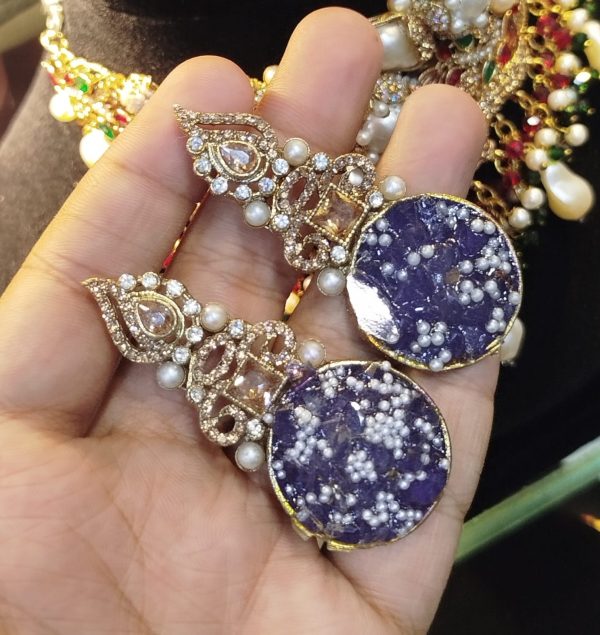 💥 Crush Earrings 💥 - Image 4