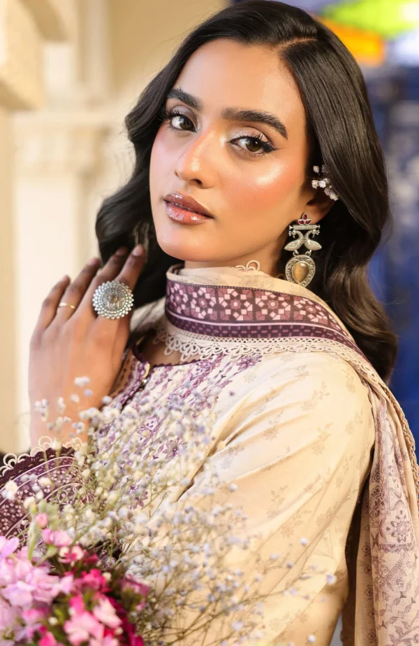 Load image into Gallery viewer, AJEDE25L85 Load image into Gallery viewer, AJEDE25L85 Load image into Gallery viewer, AJEDE25L85 Asim Jofa 2025 Printed Lawn Suit Unstiched 3 Piece-Summer Collection - Image 2