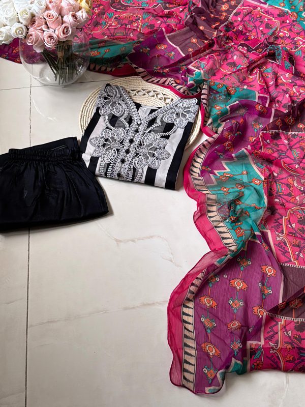 Lawn embroidered stiched 3 pcs