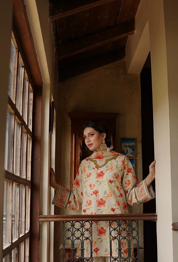 MUNFARID R-t-w printed 3 Piece gharara Collection - Image 2