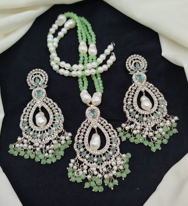 Decent & Light Mala Set
