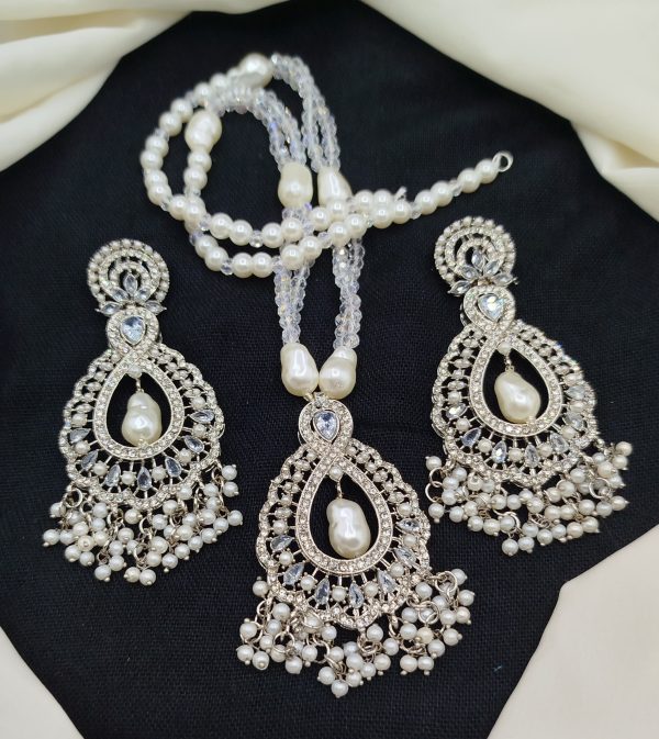 Decent & Light Mala Set