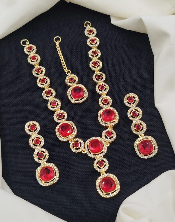 LATEST DIAMOND SET