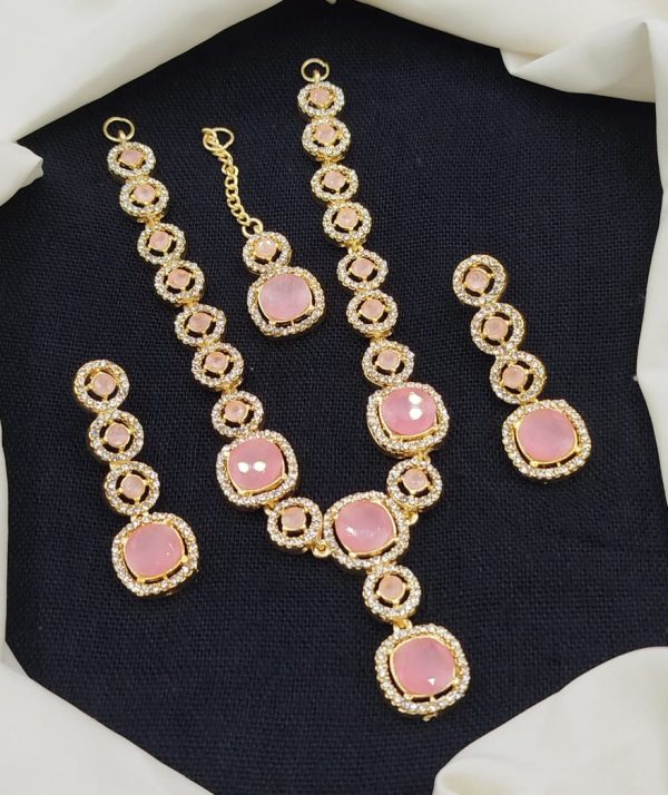 LATEST DIAMOND SET