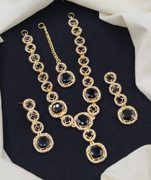 LATEST DIAMOND SET