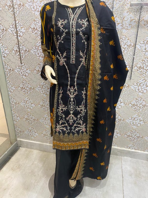 3-Piece Embroidered Ready-to-Wear Collection - Image 4