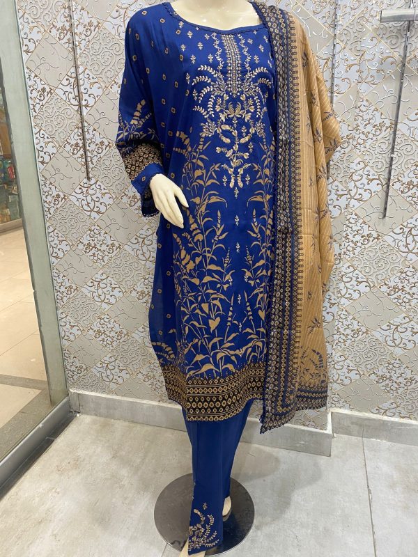 3-Piece Embroidered Ready-to-Wear Collection - Image 6