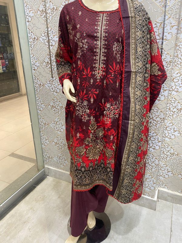3-Piece Embroidered Ready-to-Wear Collection - Image 8