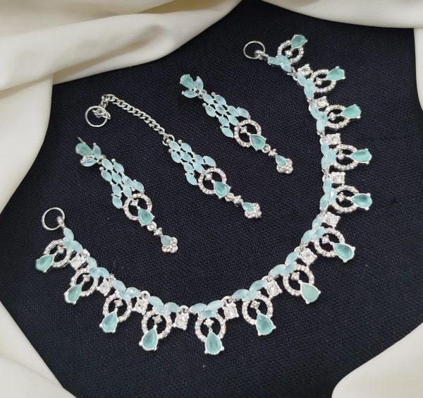 💫 New Design 💫  ✨ Stylish necklace set  ✨ Fine quality - Image 2