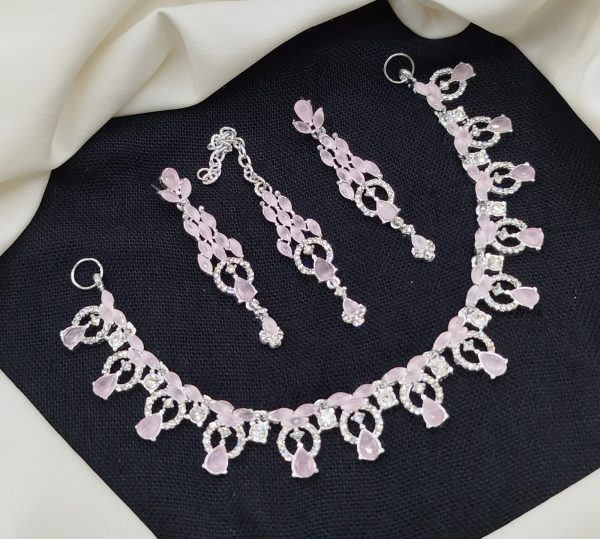 💫 New Design 💫  ✨ Stylish necklace set  ✨ Fine quality - Image 5