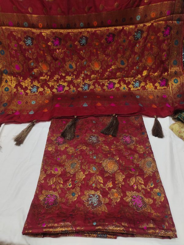 New arrivals 2025 design  Chiffon banarasi all over shirt 3yard And 4side dupatta and tasal  plain trouser - Image 4