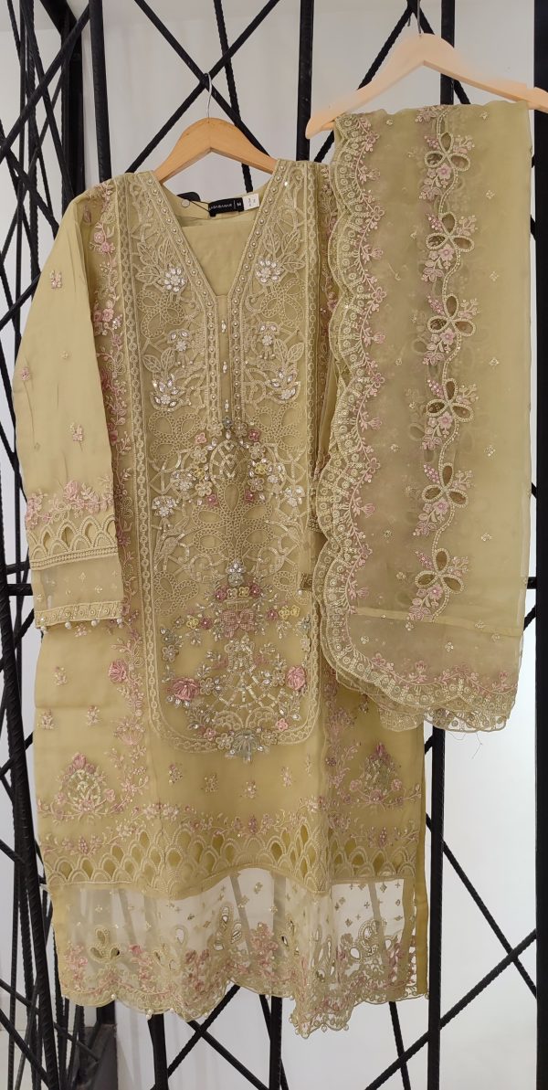 Sadabahar Mahapara Festive Formal Collection'25