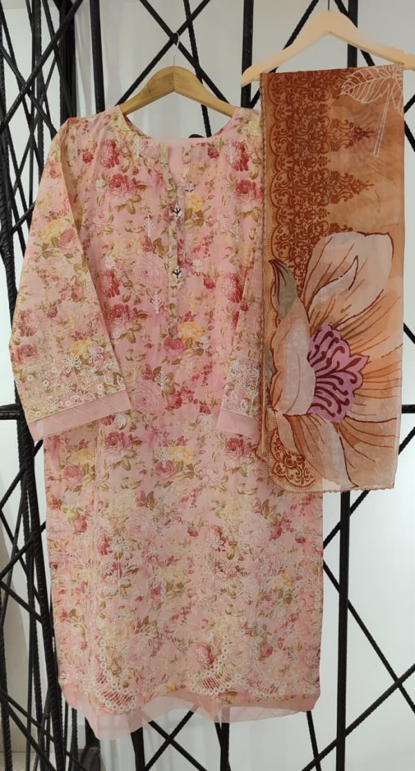 NAIRA Chikankari Emb Bana Dora Lawn 3Pec Coll'25 - Image 10