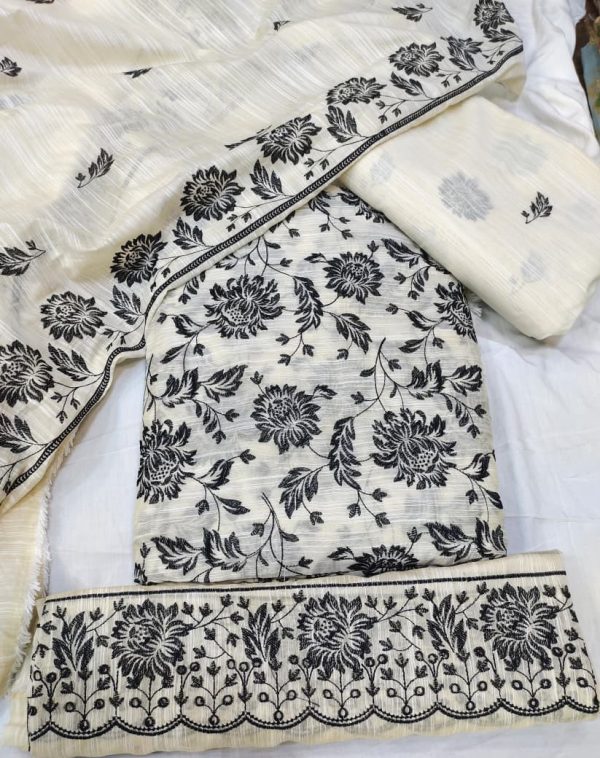 Bareeze design Acchi Tarah fabrics best quality*Contrast emb full jal dupata  2side shirt boder 3pice suit - Image 5